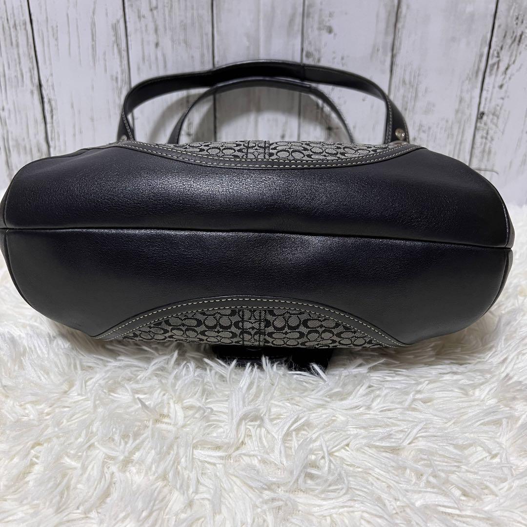 COACH ソーホー ワンショルダーバッグ シグネチャー 肩掛け 7074