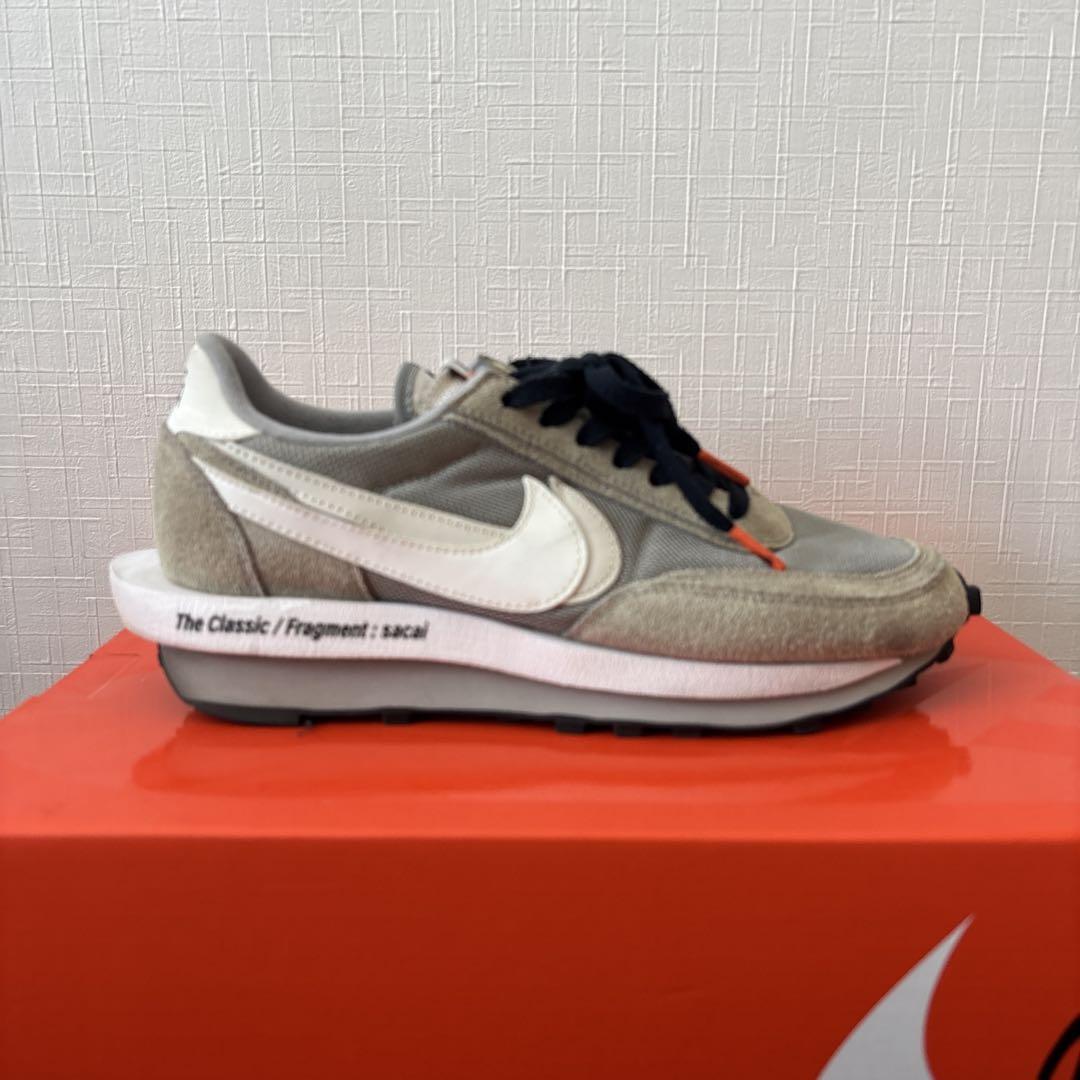 Nike LDWaffle sacai Fragment グレー
