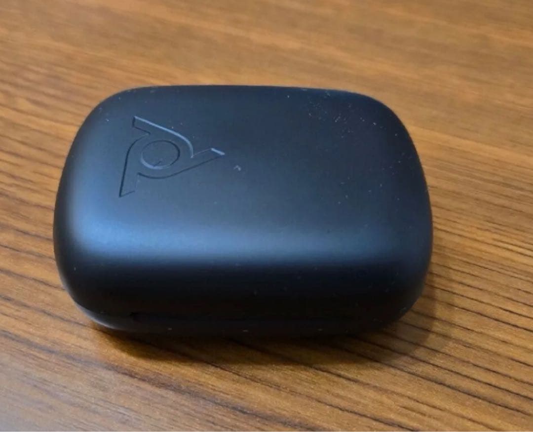 【極美品】VOYAGER FREE 60 完全ワイヤレスイヤホン poly 【極美品】VOYAGER FREE 60 完全ワイヤレスイヤホン poly