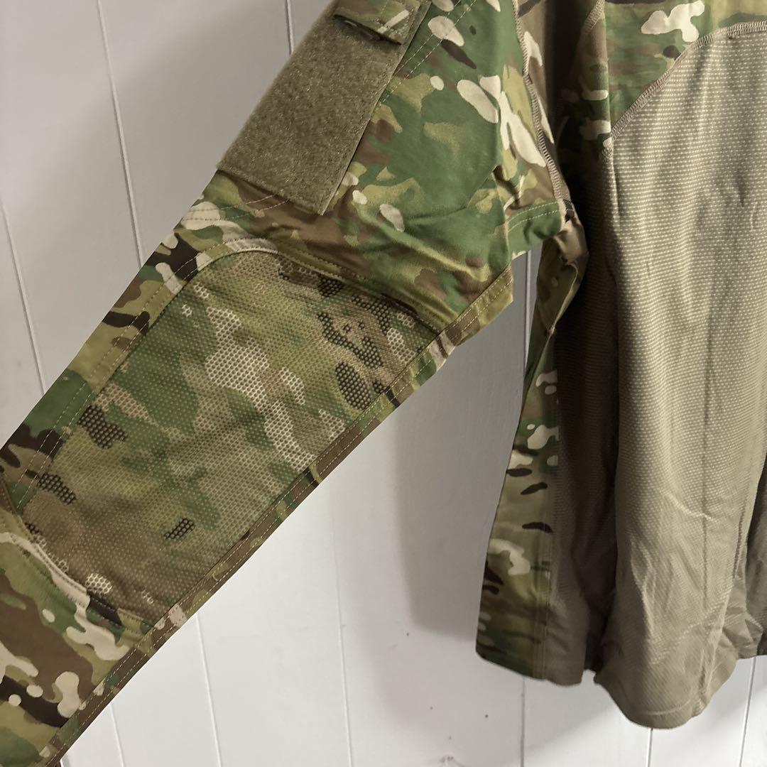 新品　未使用品　MASSIF FR COMBAT SHIRT MEDIUM
