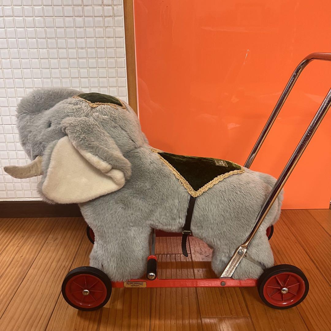 象 手押し車