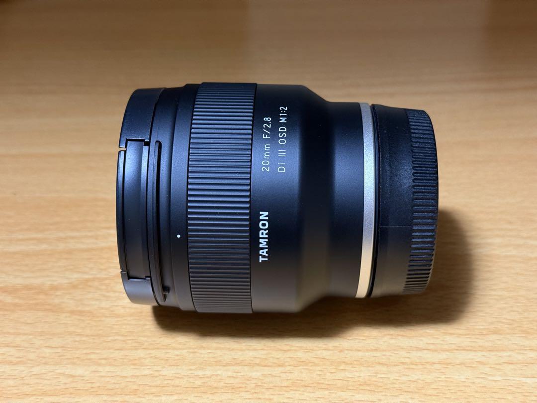 タムロン　カメラレンズ (ソニーE用/フルサイズ対応)20mm F/2.8