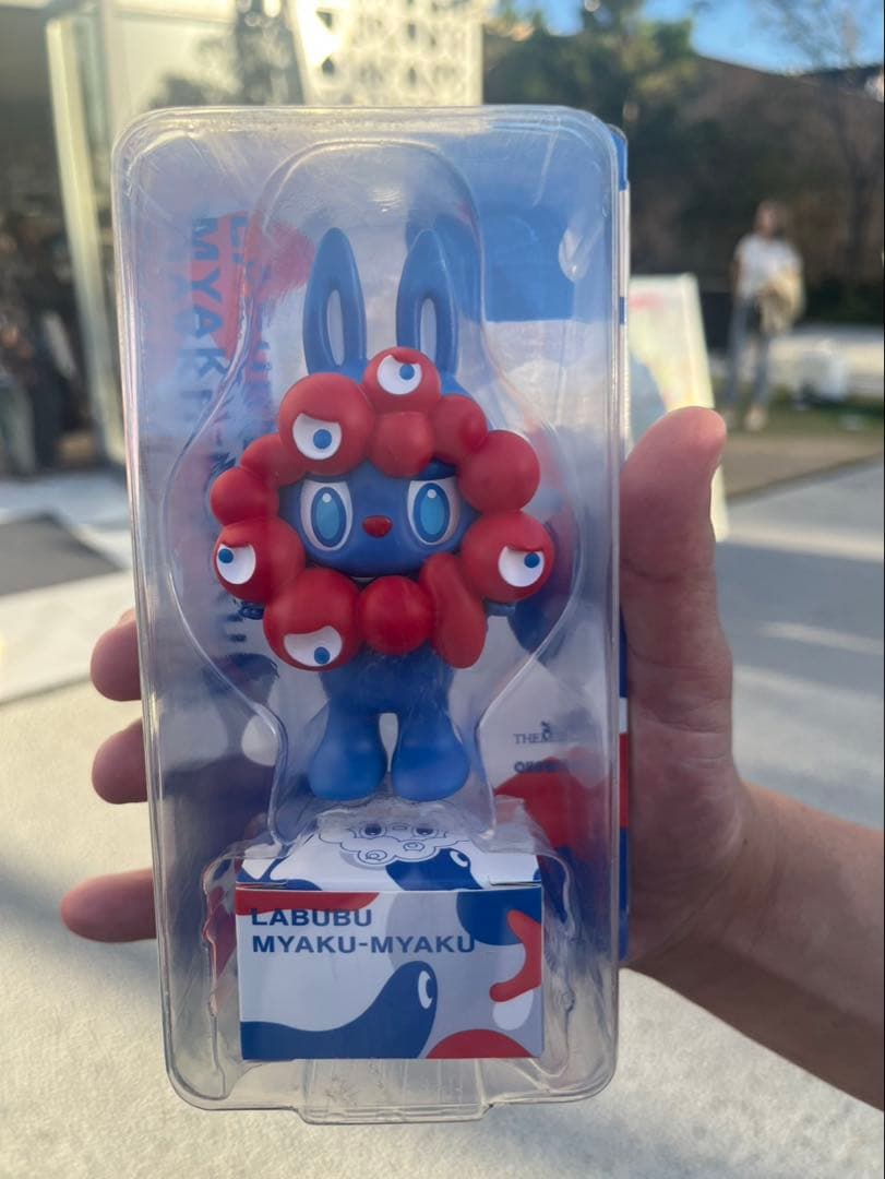 LABUBU MYAKU-MYAKU マスコットフィギュア
