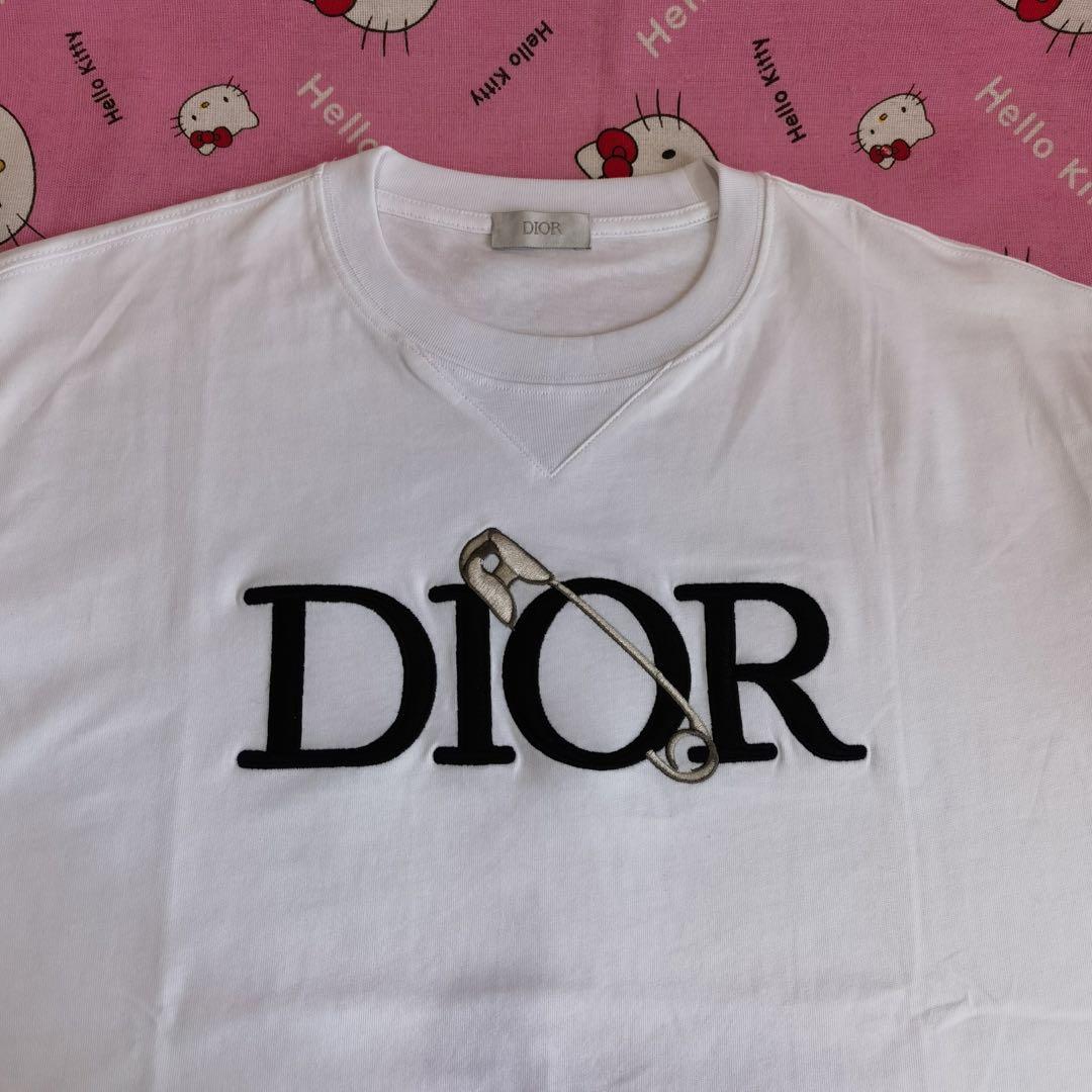 【Dior】ディオール　トップス　ロゴT Mサイズ　ホワイト Dior】ディオールトップスロゴT Mサイズホワイト