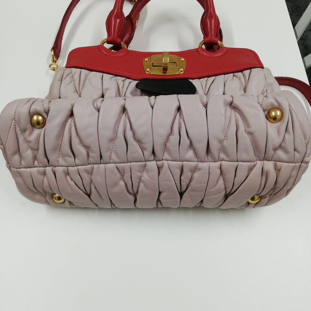 miumiu マテラッセ ショルダー ハンドバッグ コンビカラー