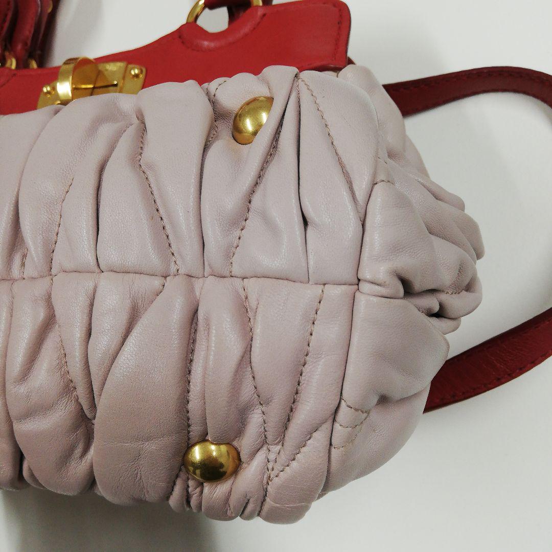 miumiu マテラッセ ショルダー ハンドバッグ コンビカラー