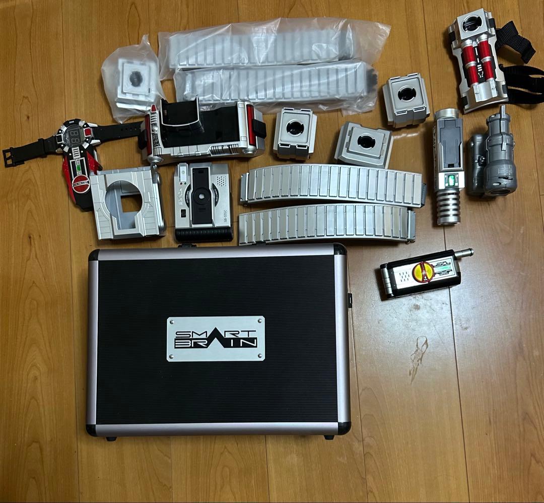 CSMファイズギア-ファイズアクセル CSMファイズギアボックスセット目立った傷や汚れなし YUZUMIYA_COM