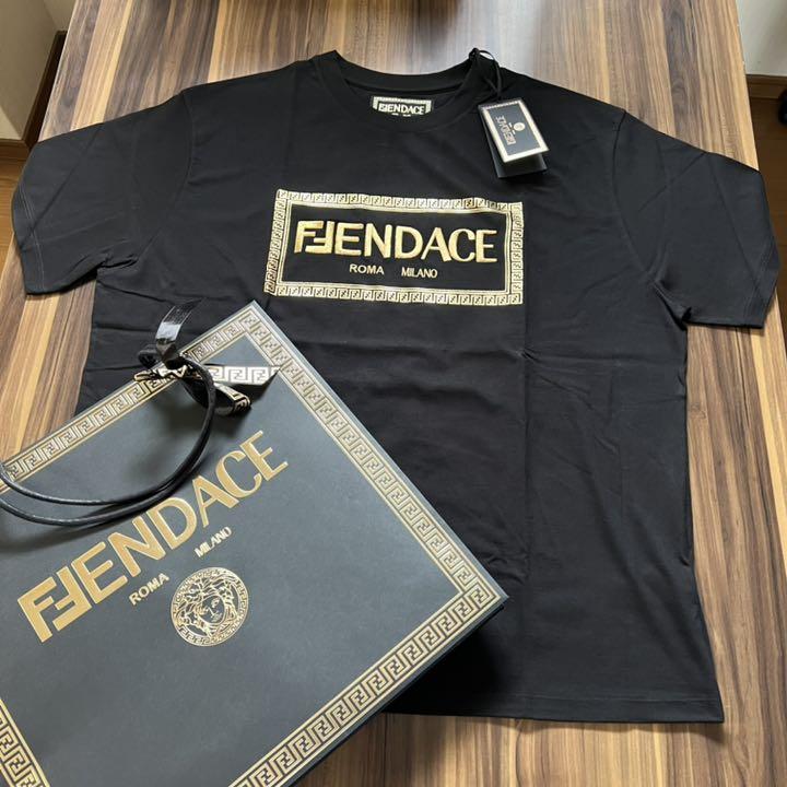 ☆新品☆フェンダーチェ FENDACE メンズ ロゴ Tシャツ 国内完売 - メルカリ ☆新品☆フェンダーチェ FENDACE メンズ ロゴ Tシャツ 国内完売 - メルカリ