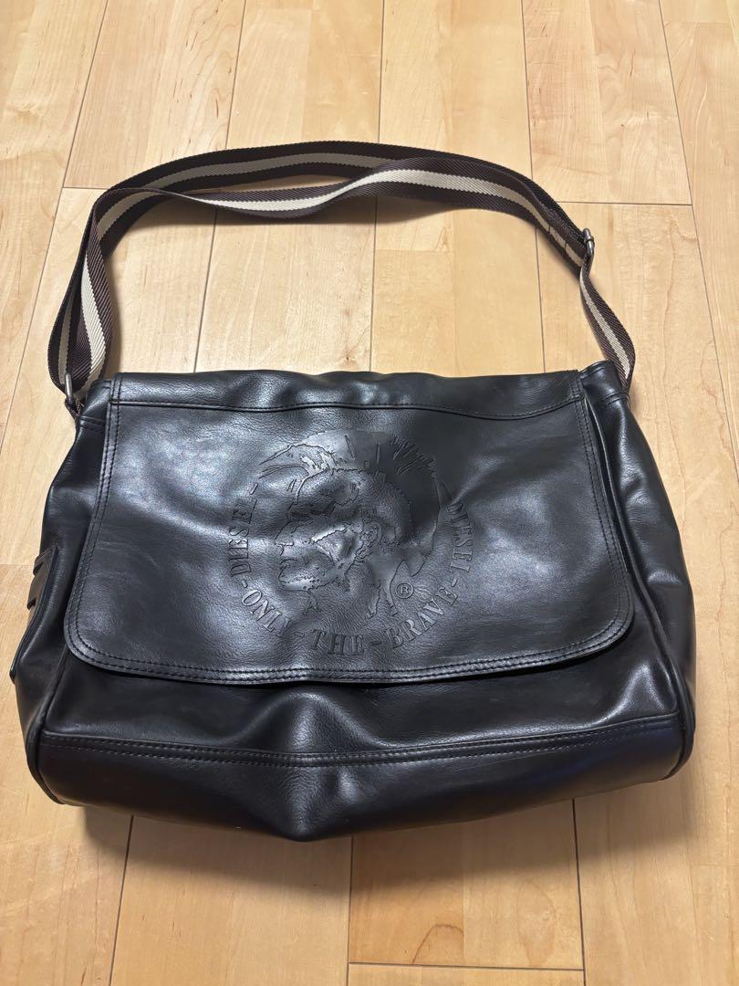 DIESEL 黒 レザー ショルダーバッグ