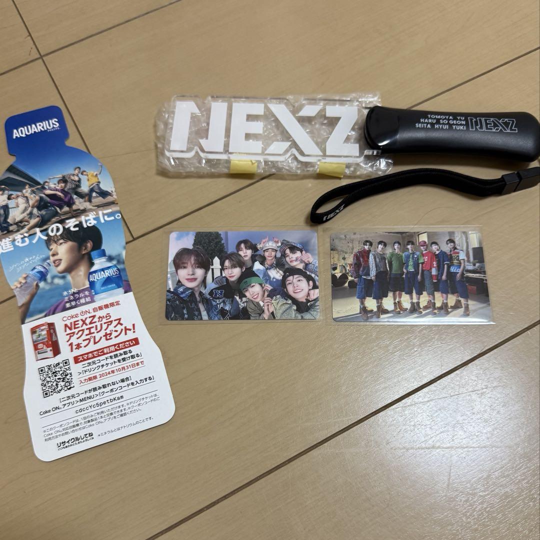 クリスマスツリー特価！ NEXZ ペンライト トレカ - メルカリ アイドル