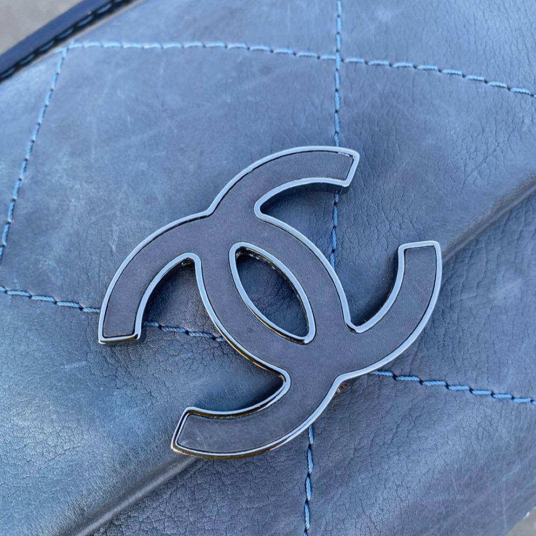 Chanel ショルダーバッグ (斜め掛け可能!Gカード付き!) 画像17