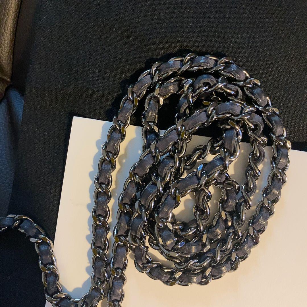 Chanel ショルダーバッグ (斜め掛け可能!Gカード付き!) 画像5