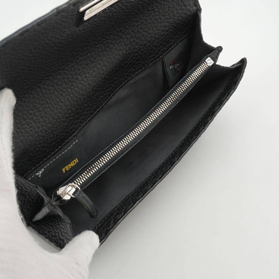 ✨極美品✨　FENDI フェンディ　二つ折り財布　セレリア　ピーカブー　黒