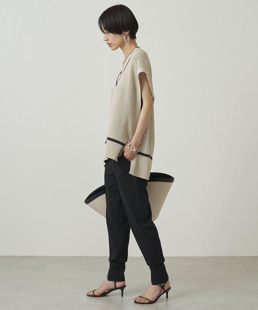 Loungedress リネンライクニットベスト 新品 - メルカリ