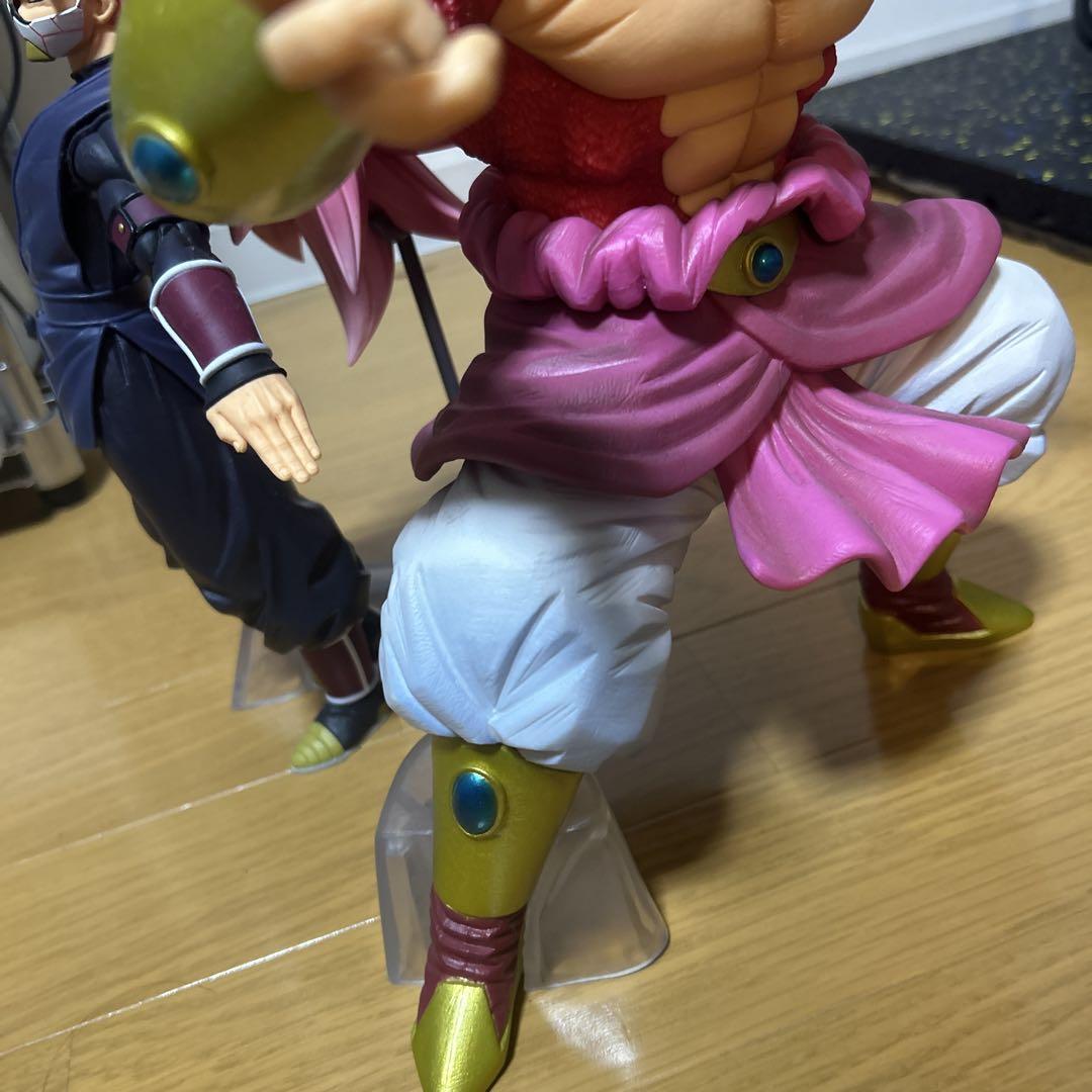 ドラゴンボールヒーローズ　1番くじフィギュア 2体セット