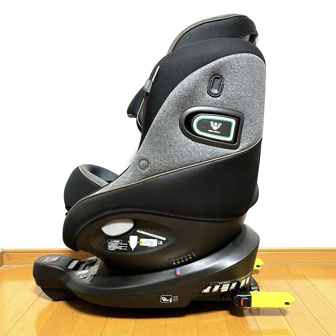 最上位モデル アップリカ クルリラプロテクト ISOFIX 360°セーフティ