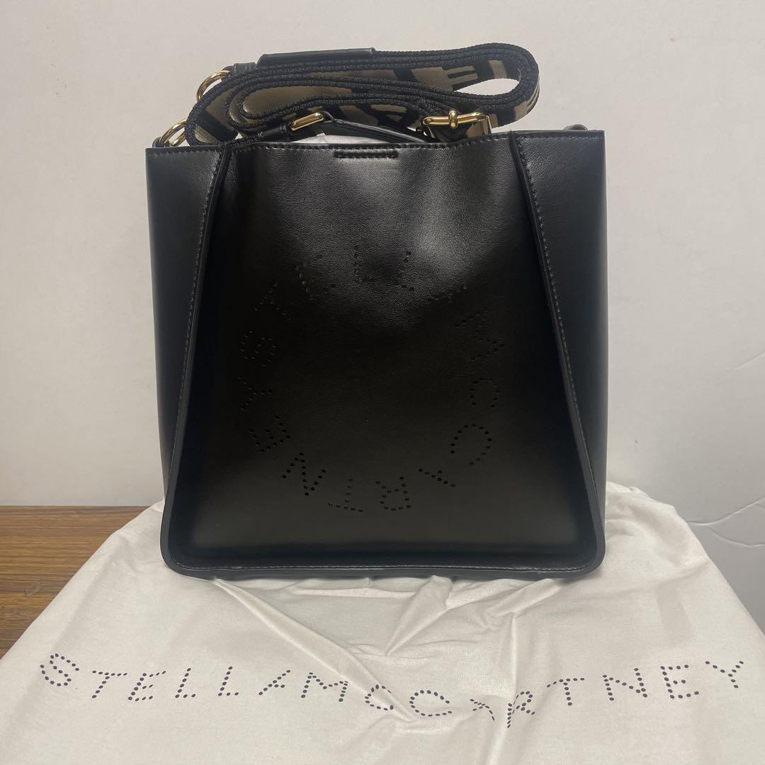 STELLA McCARTNEY ブラックショルダーバッグ - メルカリ