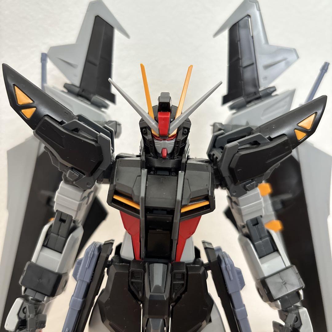 未組立 バンダイ MG 1/100 ストライクノワールガンダム 機動戦士