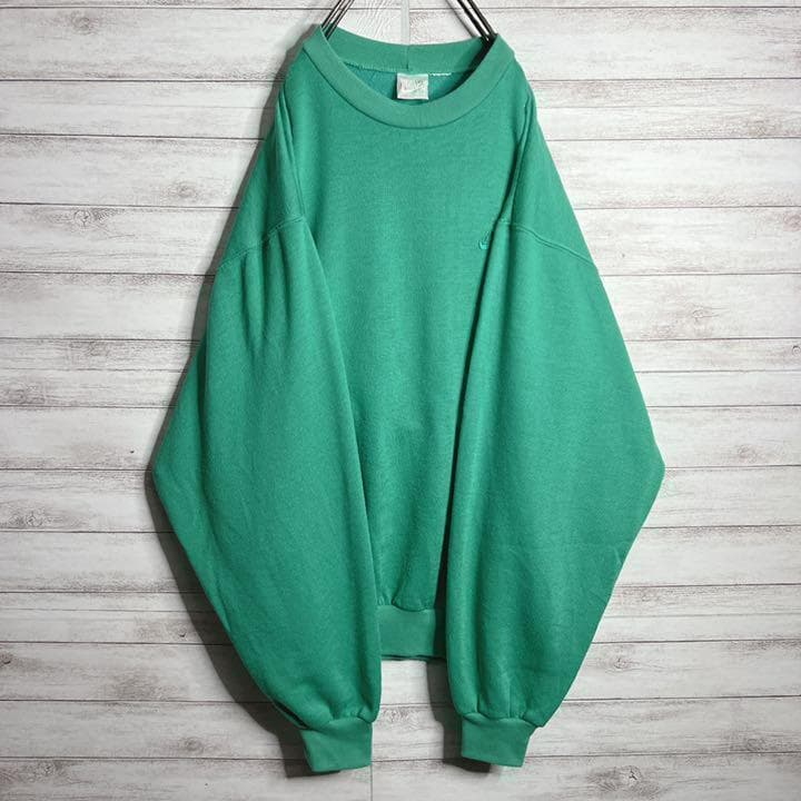 【入手困難!!】ナイキ ✈︎刺繍ロゴ 銀タグ ゆるだぼ 裏起毛 トレーナー