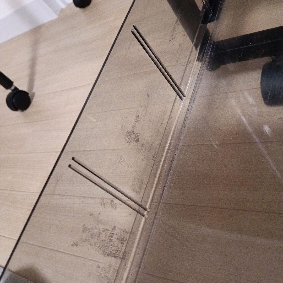 黒い引き出し付きパソコンデスク傷や汚れあり