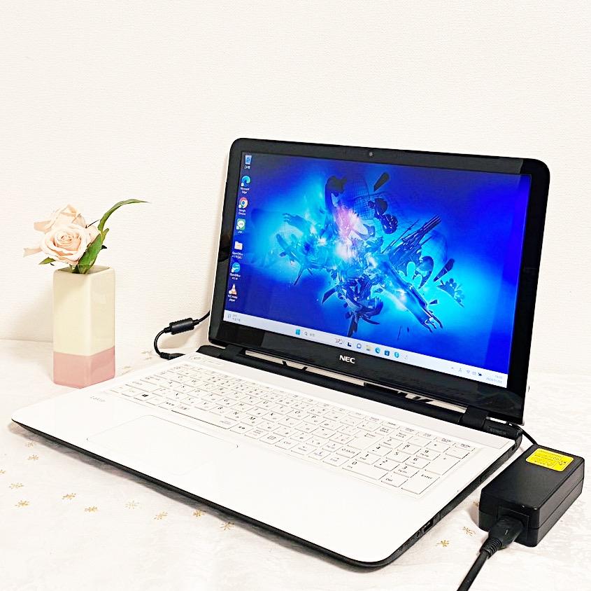 超大容量1TB！✨大人気薄型ノートパソコン✨WEBカメラ付き✨届いてすぐ使える