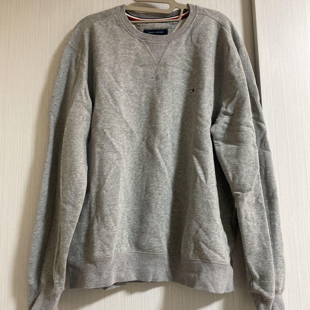 TOMMY HILFIGER グレー クルーネック トレーナー Lサイズ