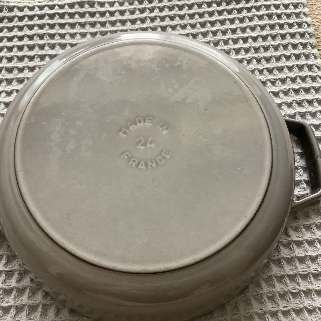 ストウブ ブレイザー ソテーパン 24cm グラファイトグレー