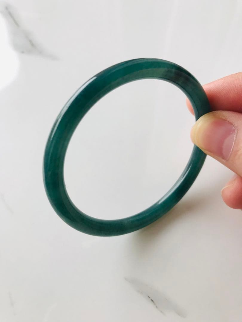 [B310-0110]天然石　翡翠　バングル　グアテマラ産　51.5mm