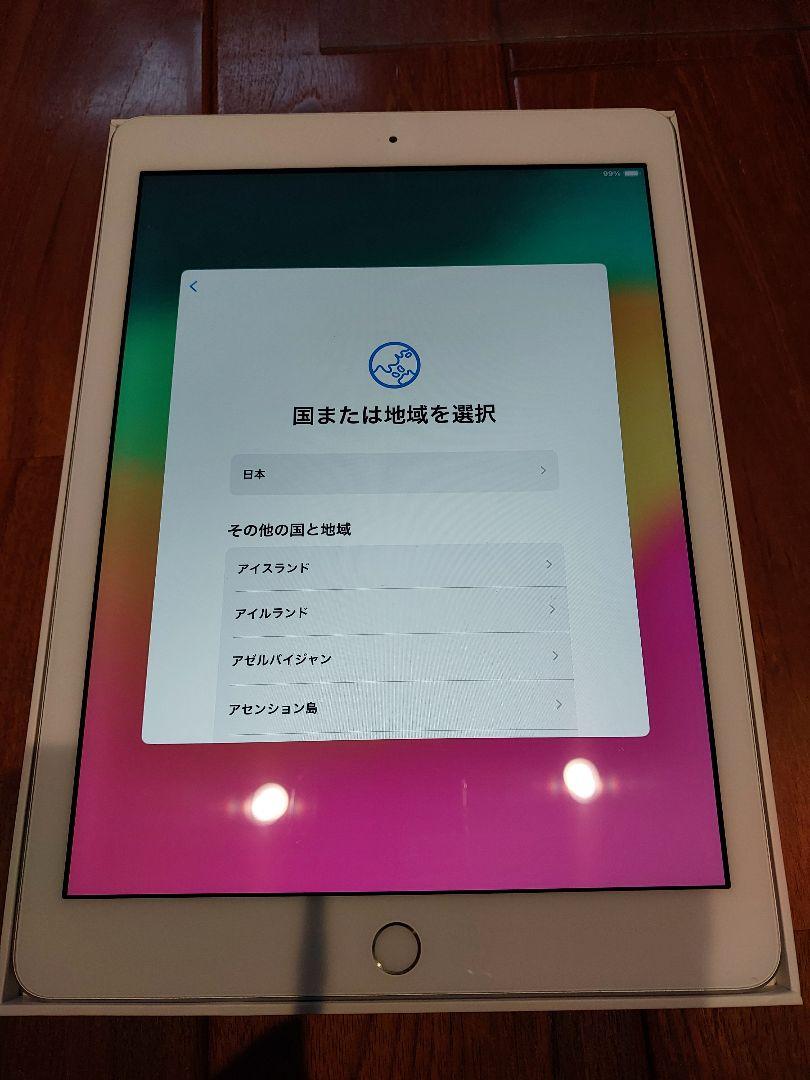 iPad 第6世代 Wi-Fiモデル 32GB シルバー
