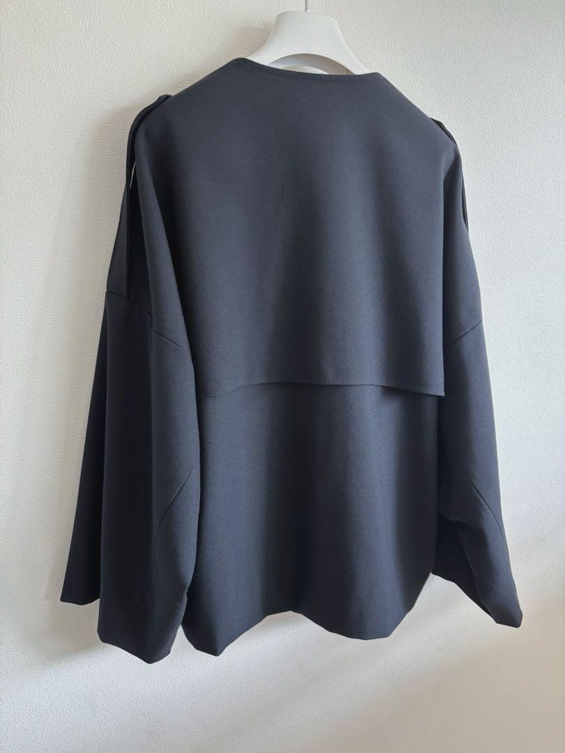 ebure スーパー120'sエアリーカルゼ オーバーショートコート ブラック