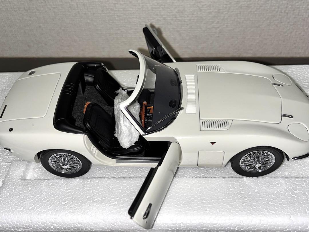 AUTOart オートアート 1/18 TOYOTA 2000GT カブリオレ