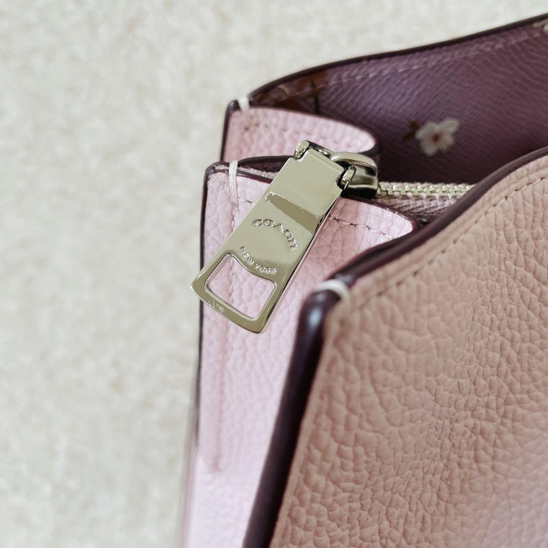 COACHトートバッグ ハンドバッグ 薄いピンク 肩掛け