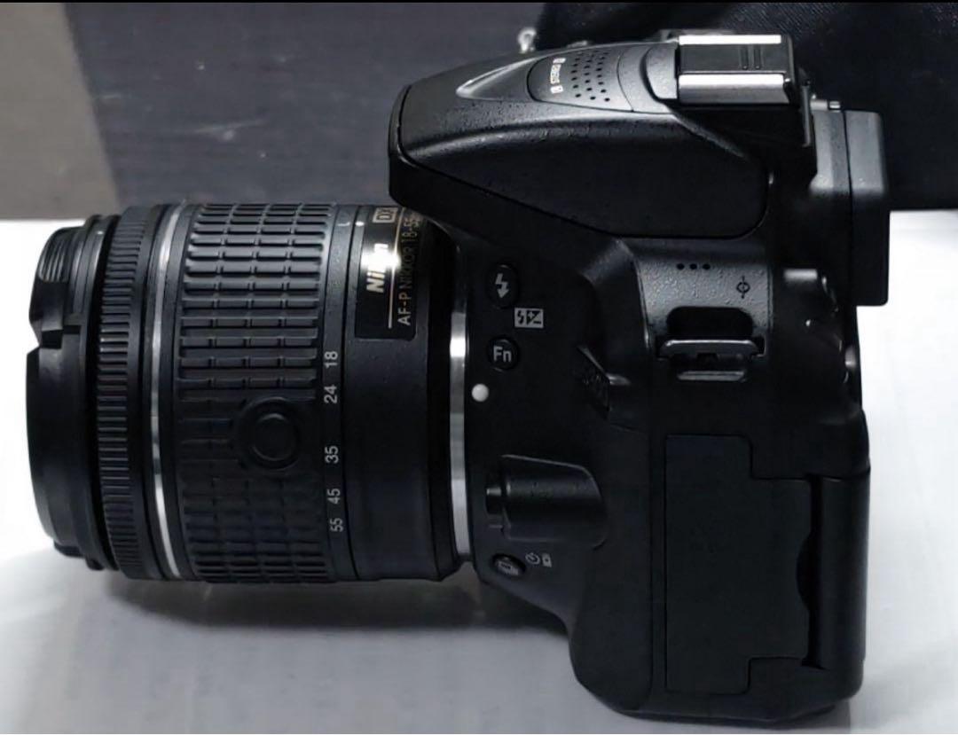 Nikon D5300 カメラ　一眼　一眼カメラ　カメラ初心者　バッテリー２個
