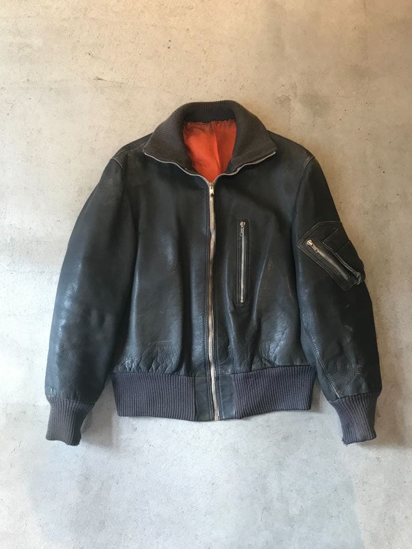 ドイツ軍　レザージャケット　フライトジャケット　ライトグレー