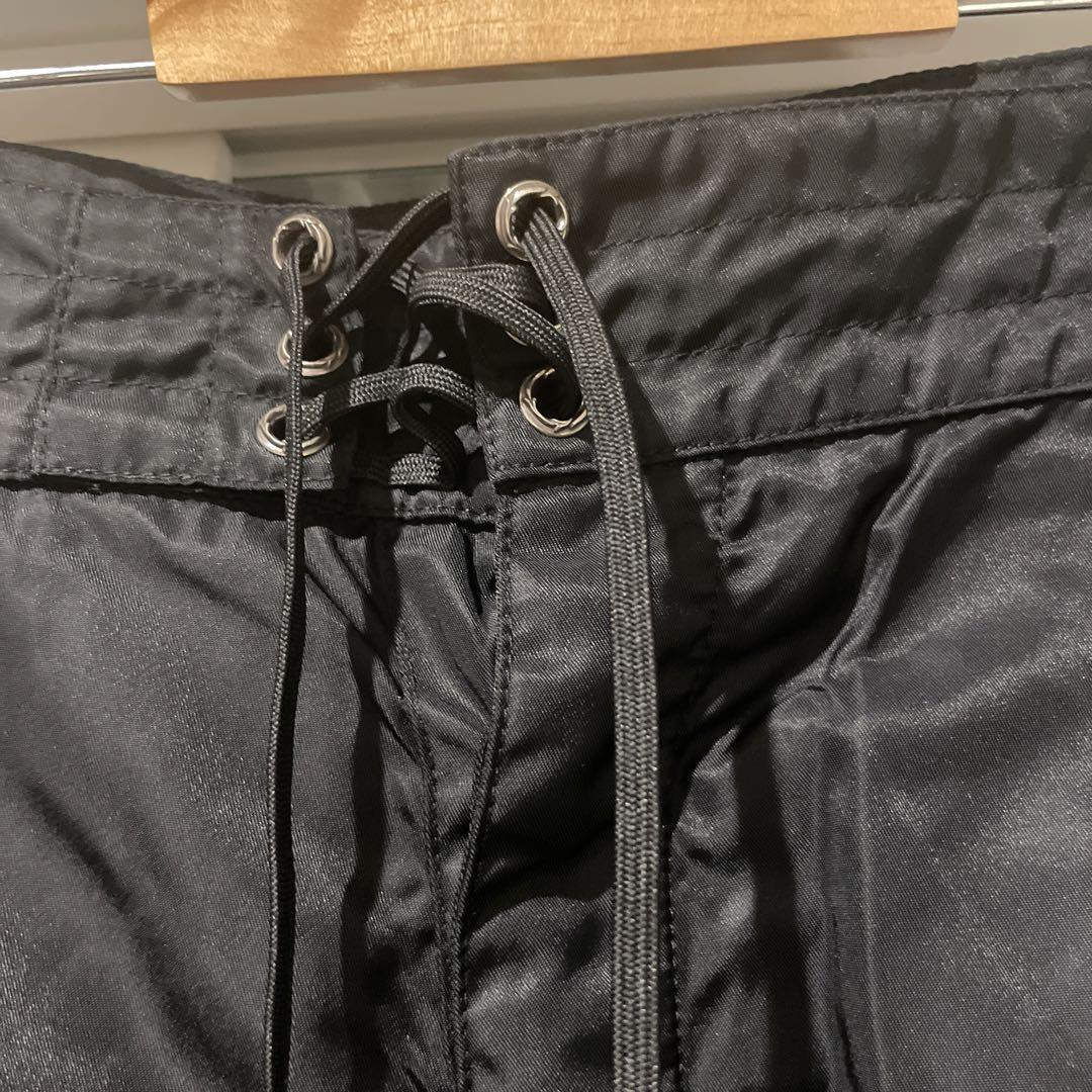 クロムハーツ　ロゴワッペン付きショーツ ショートパンツ ブラック