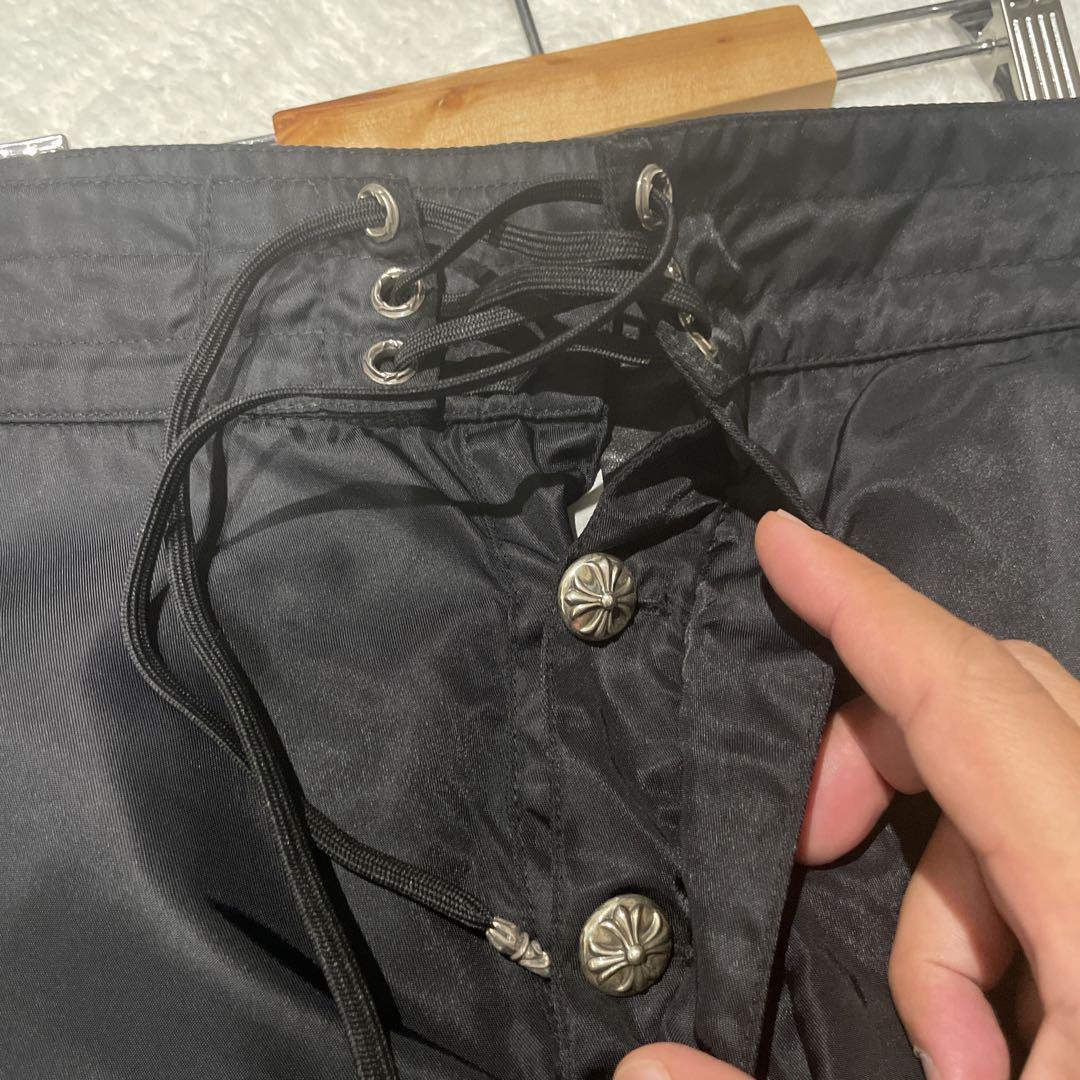 クロムハーツ　ロゴワッペン付きショーツ ショートパンツ ブラック