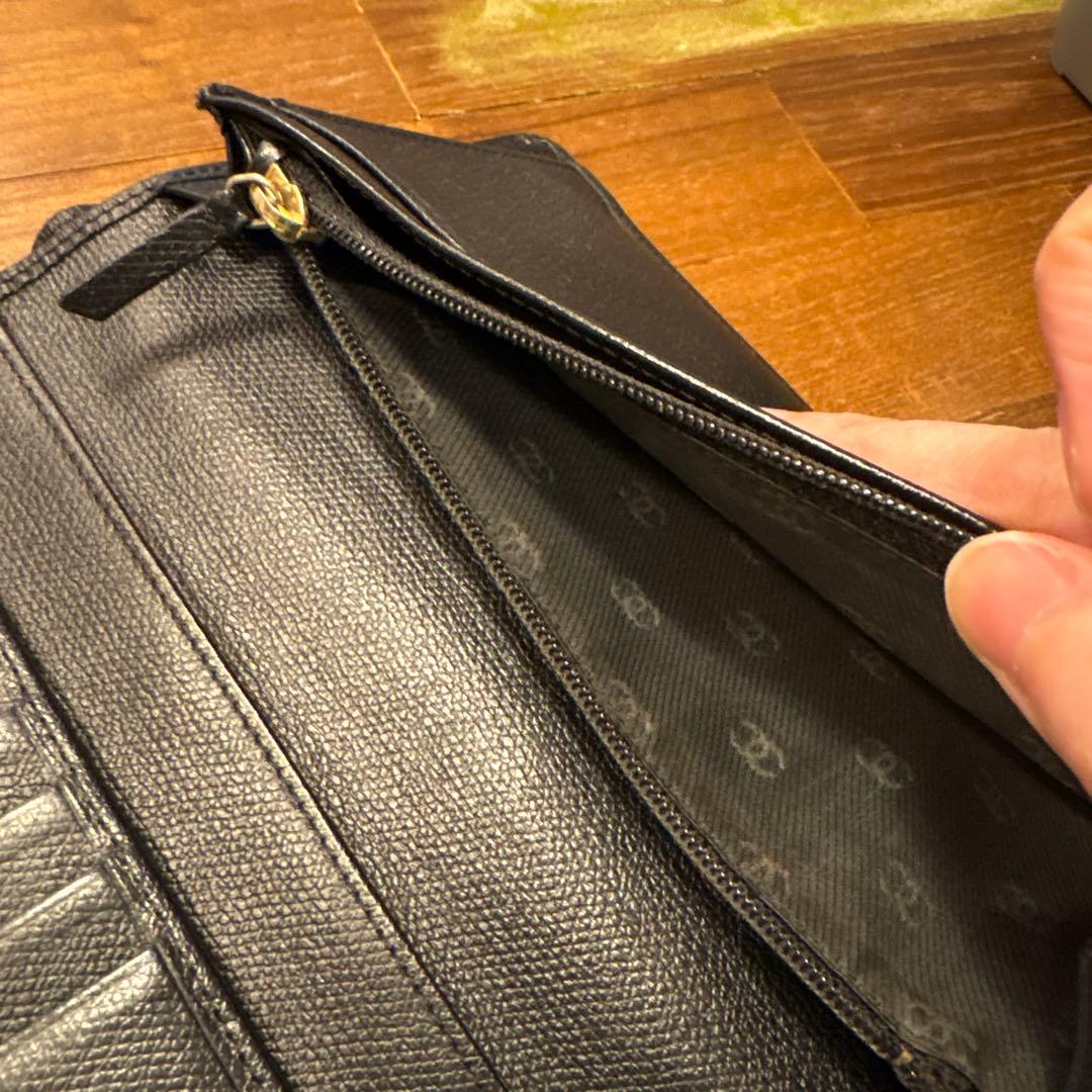 シャネルCHANEL ココボタン　黒　長財布