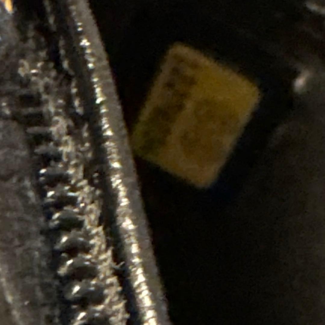 シャネルCHANEL ココボタン　黒　長財布