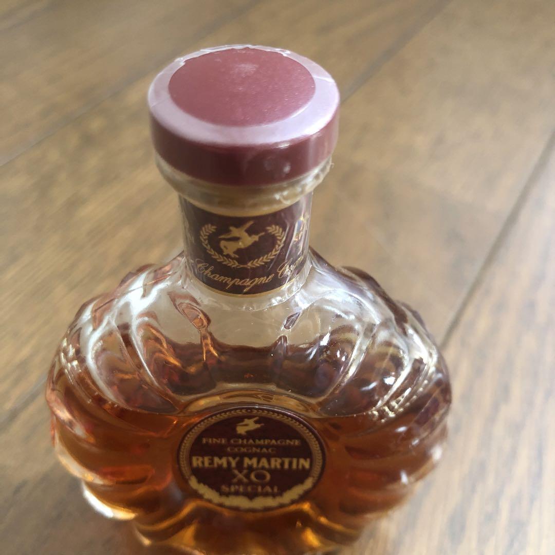 REMY MARTIN XO SPECIAL オールドボトル　箱と証明書付き 円町店]レミーマルタンXOスペシャル 旧ボトルを買取させて