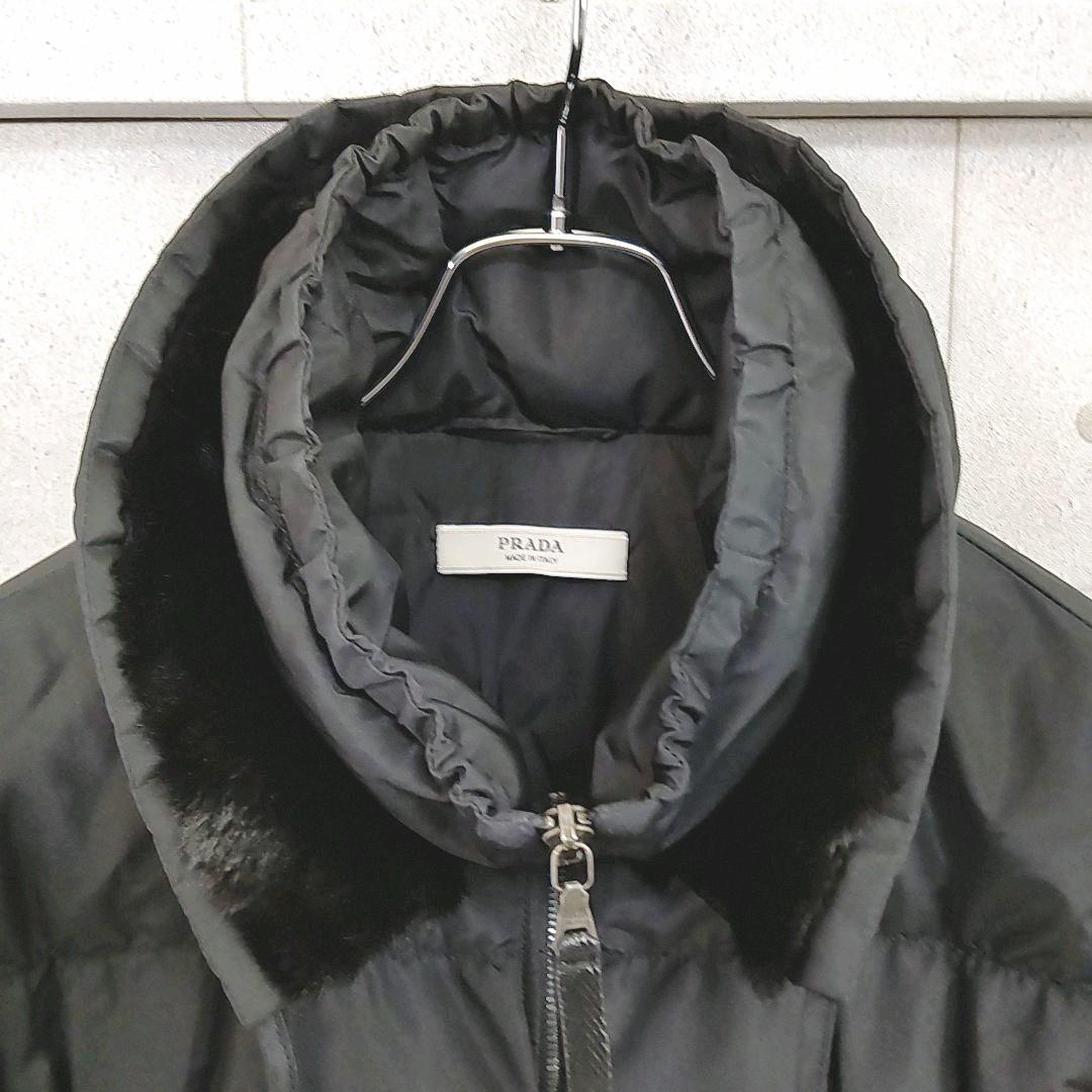 なるべくコ 美品 ダウンジャケット イタリア 黒 38 CspfR-m84863565216 PRADA リスファー ベルト付き カラー
