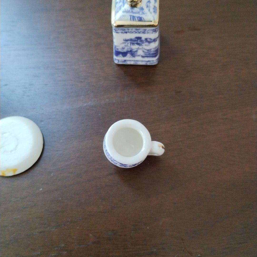 リントンズ　ウィローパターンのティーキャディー 人気のウィロー柄がこんなに集まりました！ | Ringtons Tea