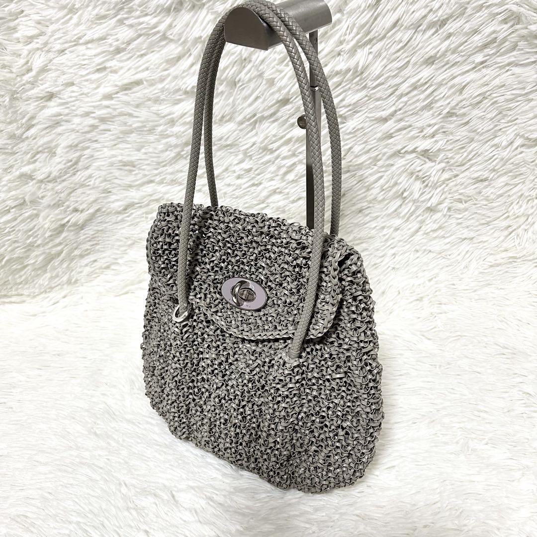 アンテプリマ　ワイヤーバッグ　ハンド　ターンロック　ショルダーバッグ　金具