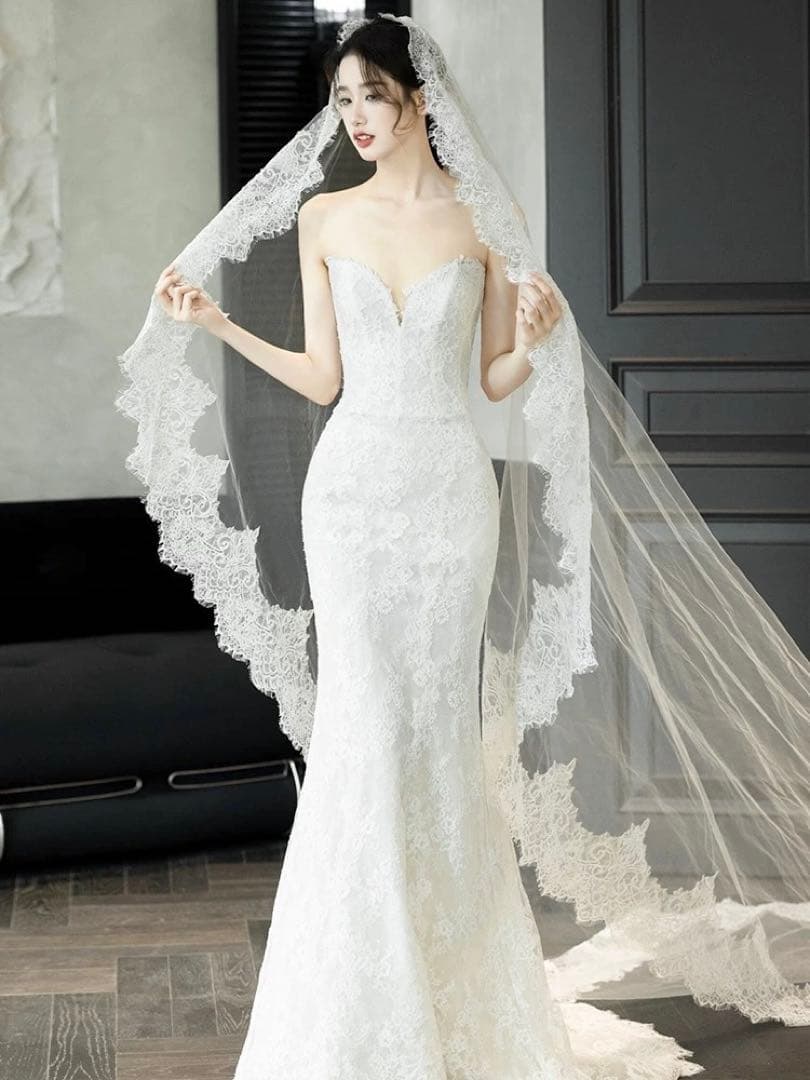 軽やかで優雅なレース仕立て ウェディングドレス 夏婚 前撮り リゾート婚 軽やかで優雅なレース仕立て ウェディングドレス 夏婚 前撮り リゾート婚