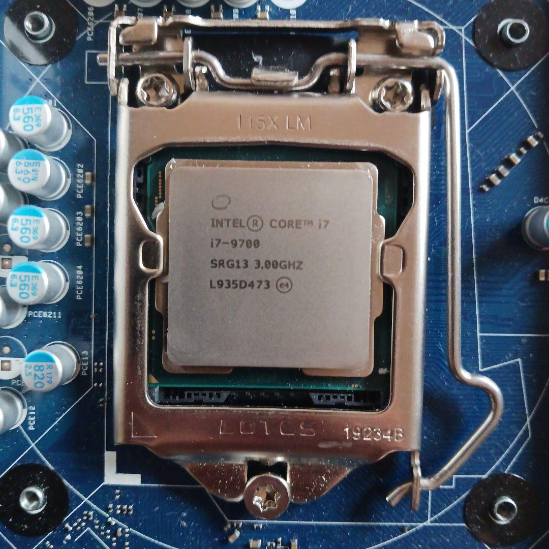 Amazon.co.jp: INTEL インテル CPU Corei7-9700K INTEL300