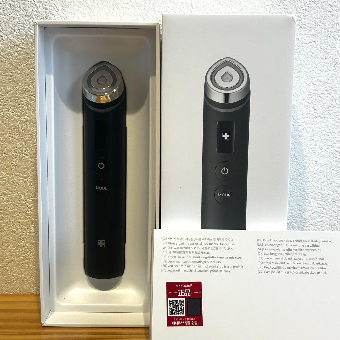 【美品】AGE-R ブースタープロ 美顔器 メディキューブ medicube