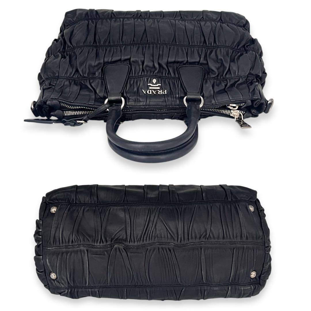 極美品✨プラダ　ハンドバッグ　レザー　ダークネイビー 楽天市場】プラダ PRADA サフィアーノ ハンドバッグ ネイビー