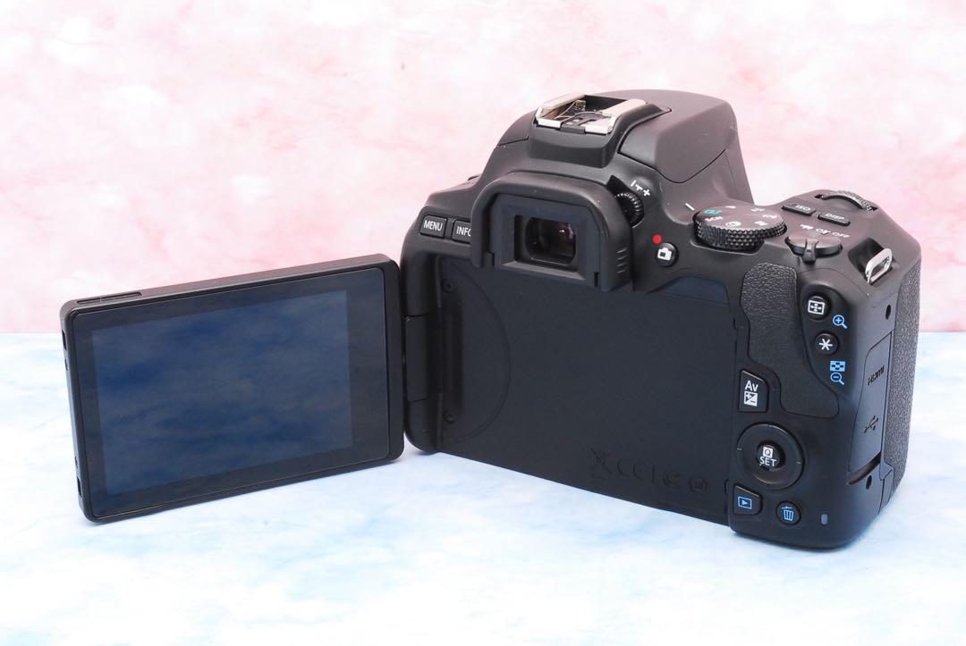 単焦点付きトリプルレンズ Canon