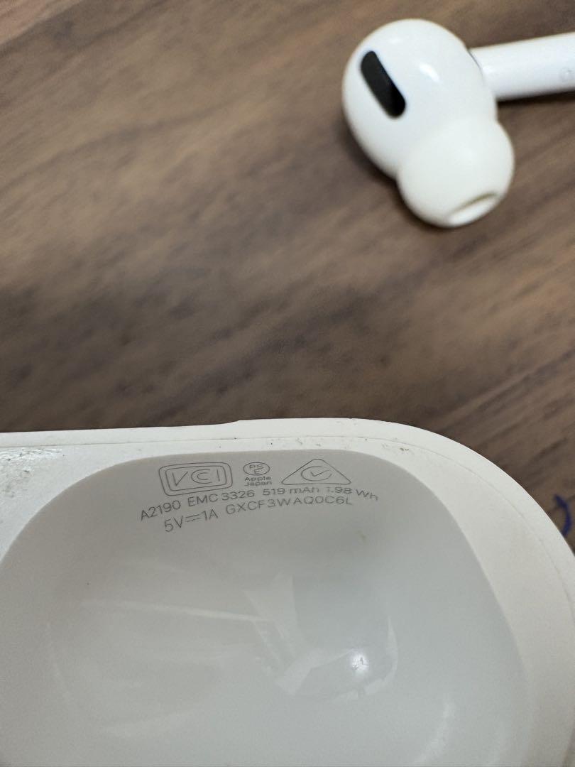 AirPodsPro本体 ホワイト