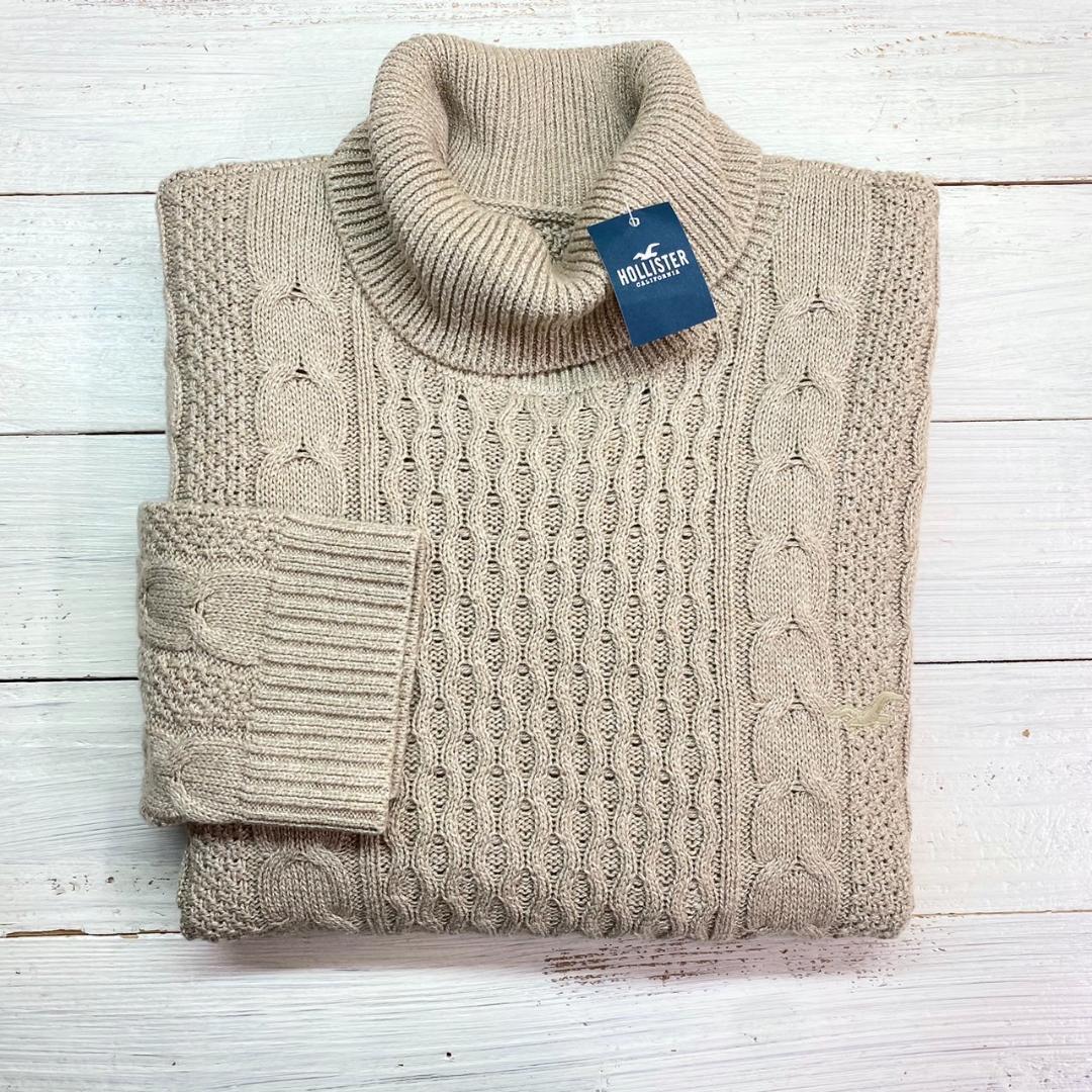 新品★ホリスター★タートルネックケーブルニット/ベージュ/セーター