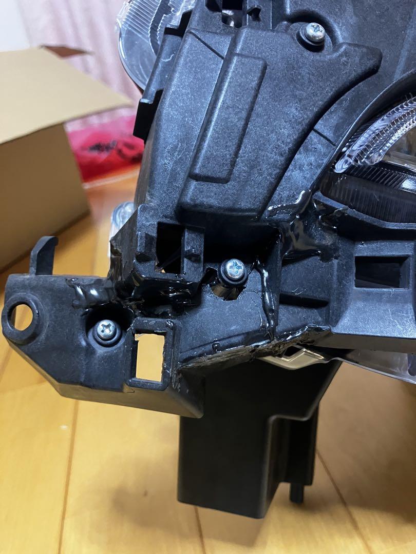 アルファード　AGH30W 左ヘッドライト 3眼　シーケンシャル